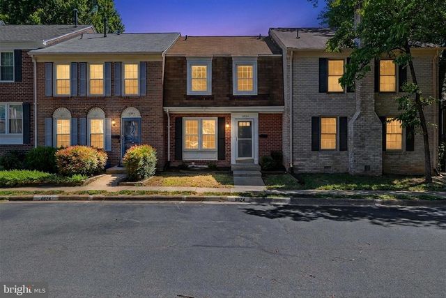 11924 TRAVISTOCK CT, Reston, VA 20191