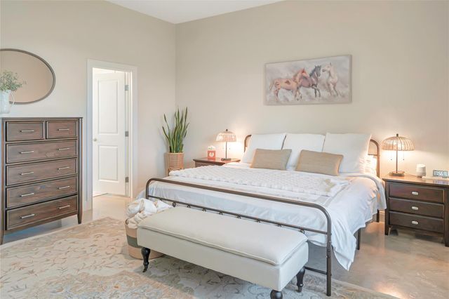 1000 Oil Field RD, Lockhart, TX 78644