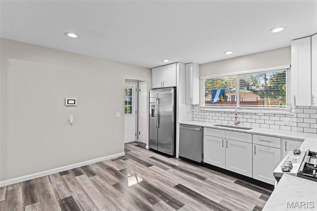 3045 Churchill Drive, Florissant, MO 63033