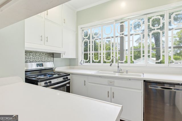 23 Warnock Street, Register, GA 30452