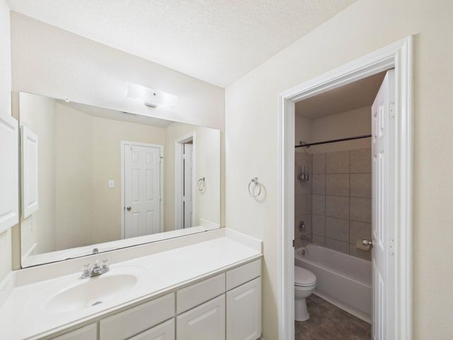 3319 Apple Dale Drive, Houston, TX 77084