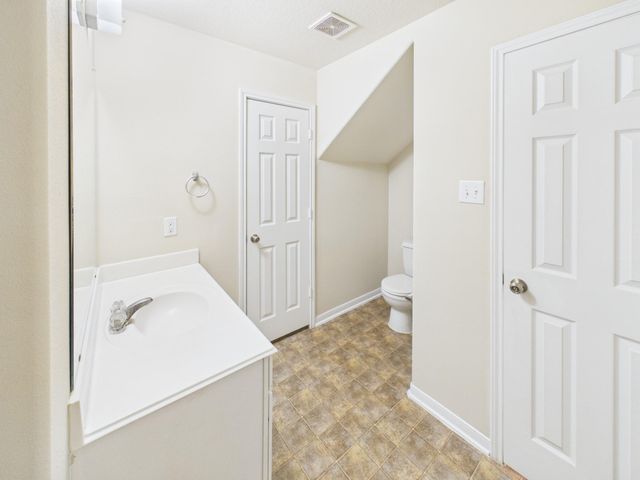 3319 Apple Dale Drive, Houston, TX 77084