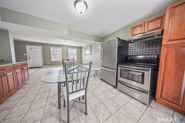 45 Sandy Lane, Wolcott, CT 06716