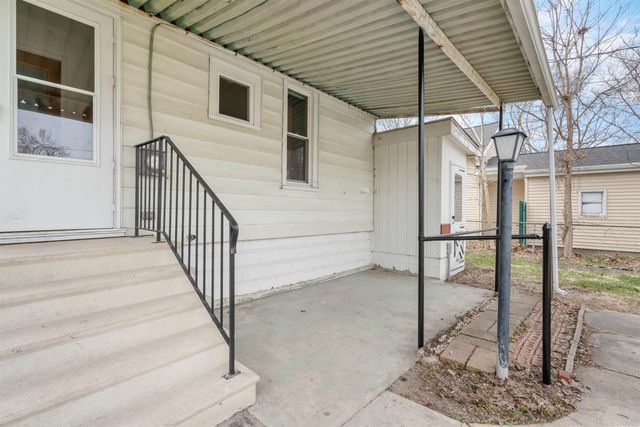 207 Denver Street, Waterloo, IA 50701