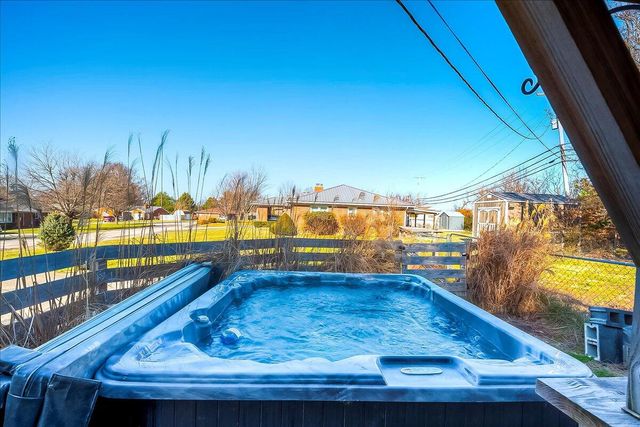 1052 E Main Street, Frankfort, KY 40601