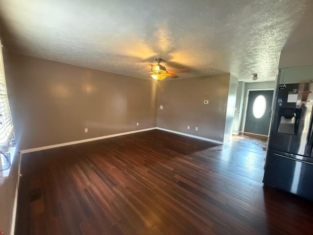 1052 E Main Street, Frankfort, KY 40601