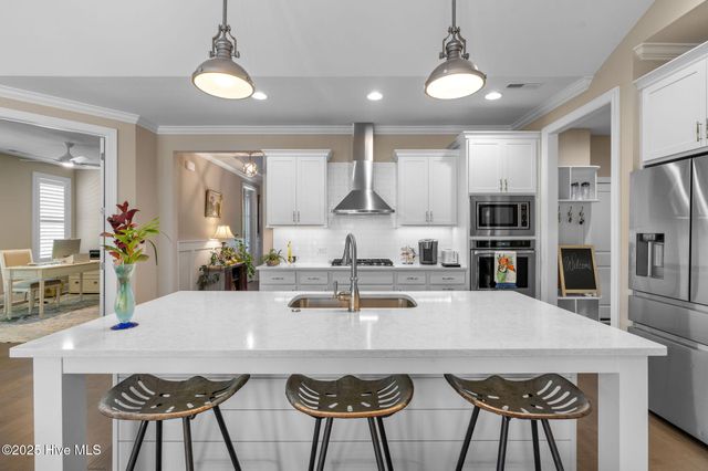 9036 Island Rider Court NE, Leland, NC 28451