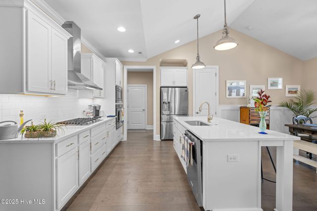 9036 Island Rider Court NE, Leland, NC 28451