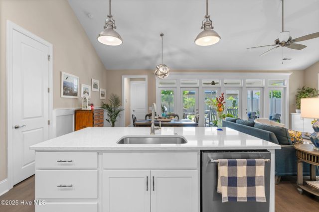 9036 Island Rider Court NE, Leland, NC 28451