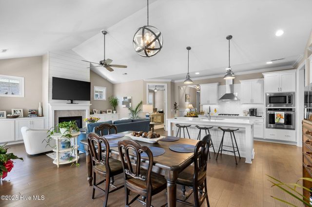 9036 Island Rider Court NE, Leland, NC 28451