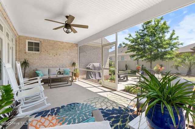 9036 Island Rider Court NE, Leland, NC 28451