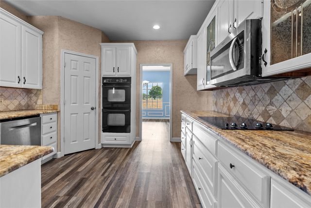 120 Wagon Wheel Circle, Leonard, TX 75452