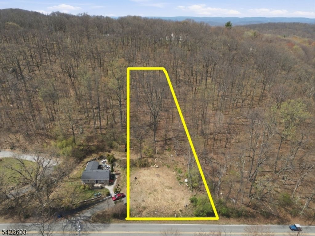 468 W Mountain Rd, Sparta Twp., NJ 07871 — exterior