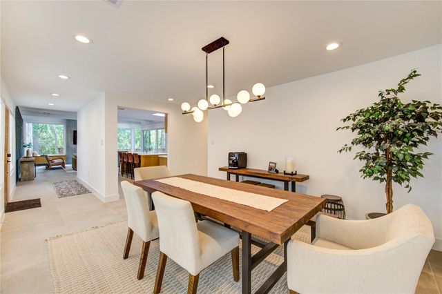 303 Isolde Drive, Houston, TX 77024