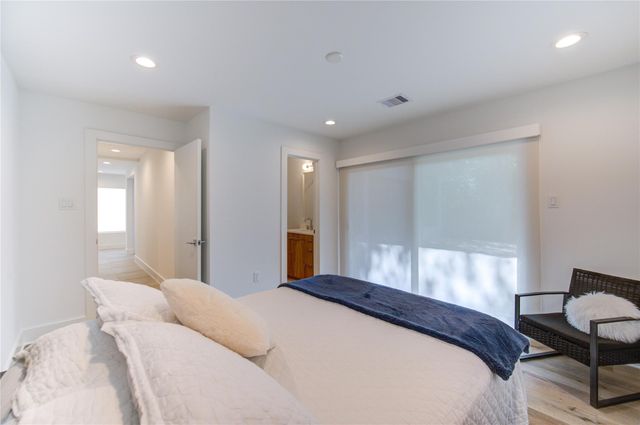 303 Isolde Drive, Houston, TX 77024