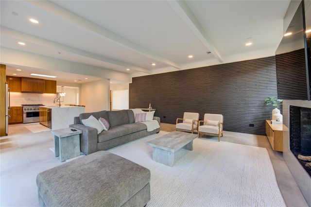 303 Isolde Drive, Houston, TX 77024