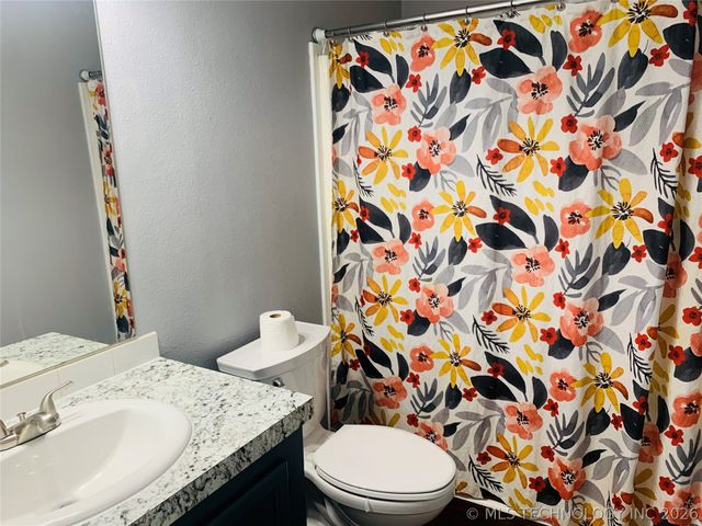 711 W Tyler Avenue, Mcalester, OK 74501