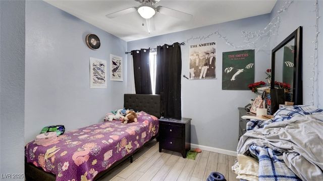 4609 Little Finch Lane, Las Vegas, NV 89115