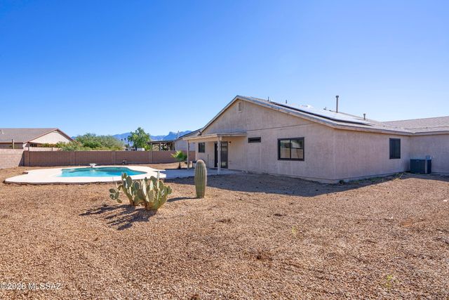4240 W Gatekeeper Drive, Tucson, AZ 85741