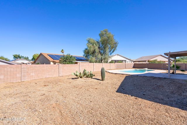4240 W Gatekeeper Drive, Tucson, AZ 85741