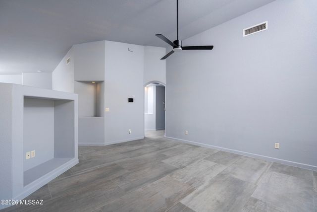4240 W Gatekeeper Drive, Tucson, AZ 85741