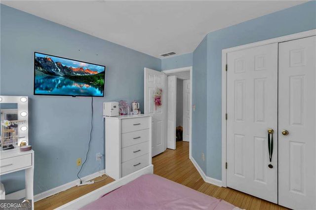 915 Charter Club Drive, Lawrenceville, GA 30043