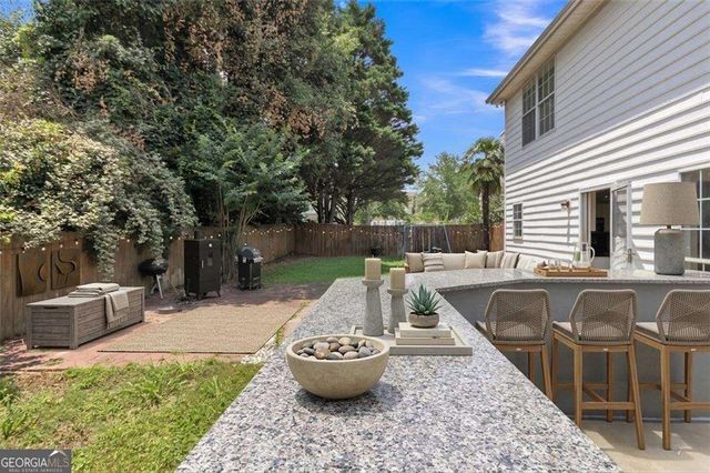 915 Charter Club Drive, Lawrenceville, GA 30043
