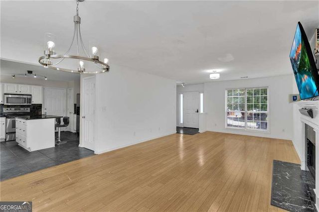 915 Charter Club Drive, Lawrenceville, GA 30043