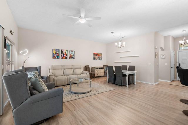 1025 NEW WINSOR LOOP 28, Sun City Center, FL 33573