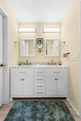 1025 NEW WINSOR LOOP 28, Sun City Center, FL 33573