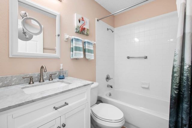 1025 NEW WINSOR LOOP 28, Sun City Center, FL 33573