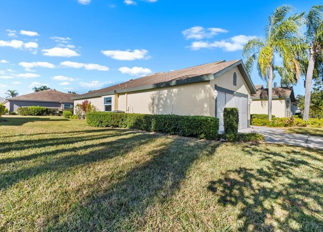1025 NEW WINSOR LOOP 28, Sun City Center, FL 33573
