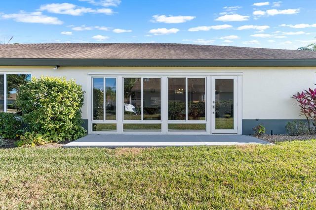 1025 NEW WINSOR LOOP 28, Sun City Center, FL 33573