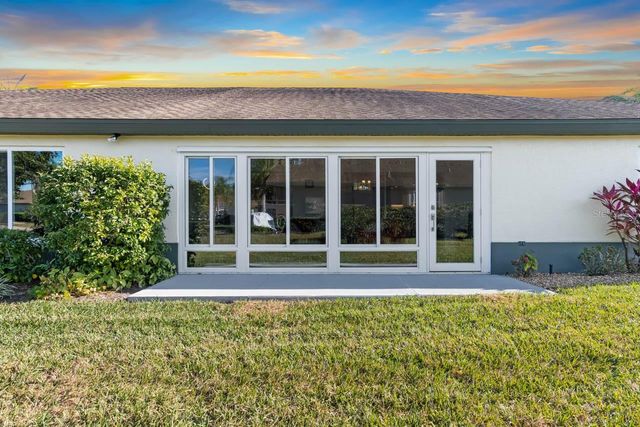 1025 NEW WINSOR LOOP 28, Sun City Center, FL 33573