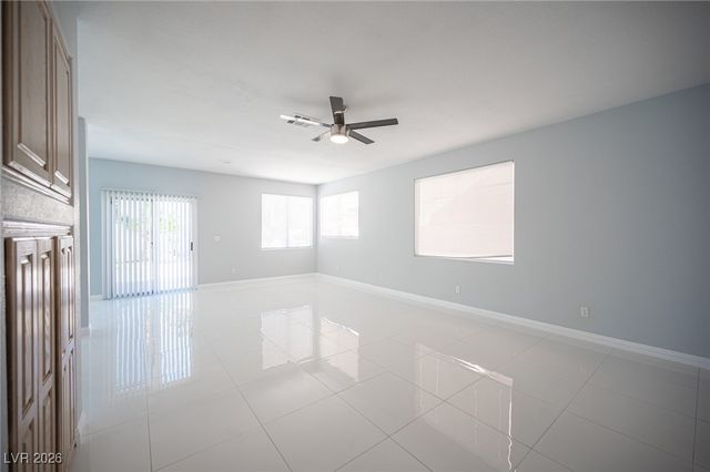 8420 Bay Crest Drive, Las Vegas, NV 89128