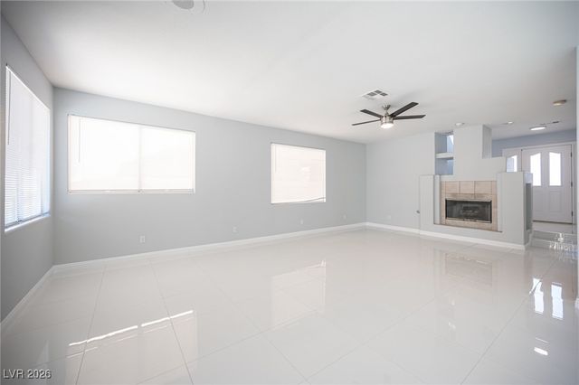 8420 Bay Crest Drive, Las Vegas, NV 89128