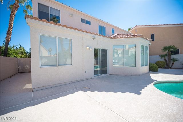 8420 Bay Crest Drive, Las Vegas, NV 89128