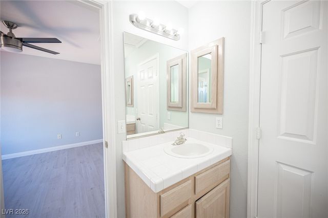 8420 Bay Crest Drive, Las Vegas, NV 89128