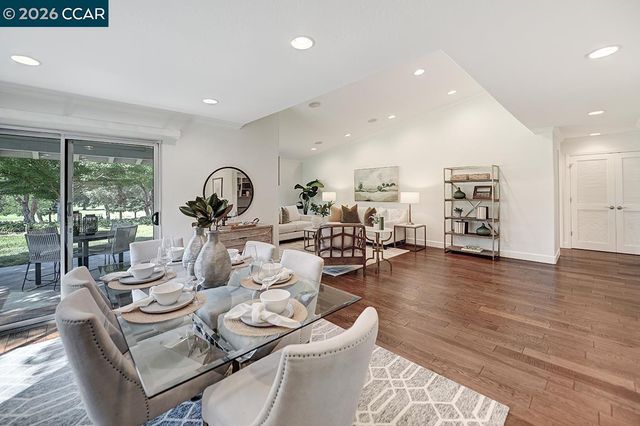 997 Terra California Dr 1, Walnut Creek, CA 94595