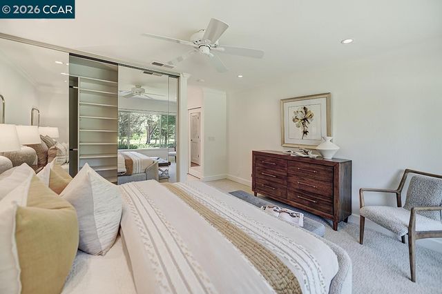 997 Terra California Dr 1, Walnut Creek, CA 94595