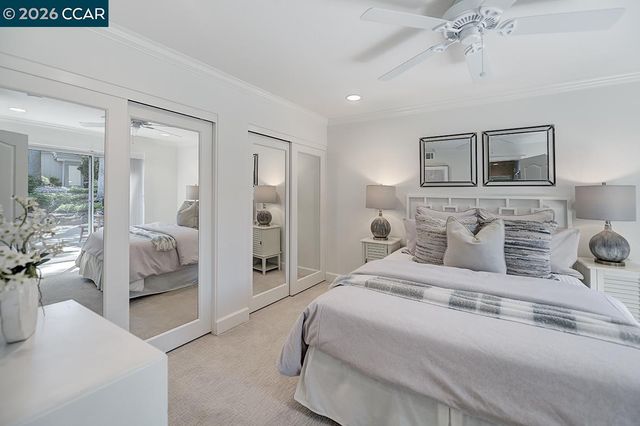 997 Terra California Dr 1, Walnut Creek, CA 94595