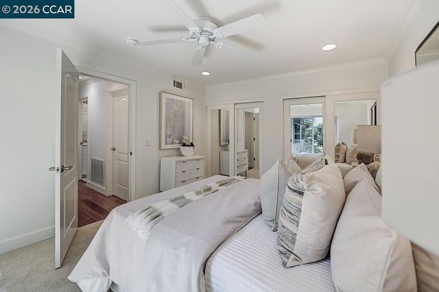 997 Terra California Dr 1, Walnut Creek, CA 94595