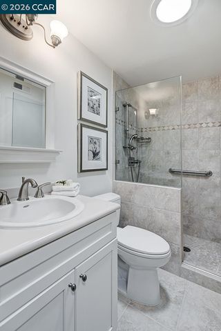 997 Terra California Dr 1, Walnut Creek, CA 94595