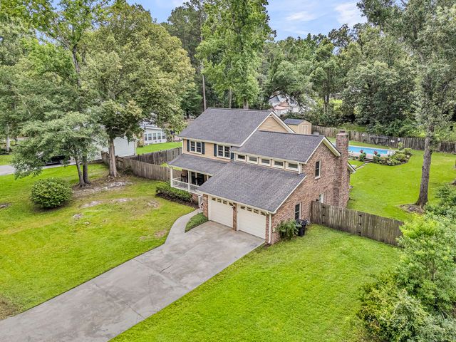78 King Charles Circle, Summerville, SC 29485