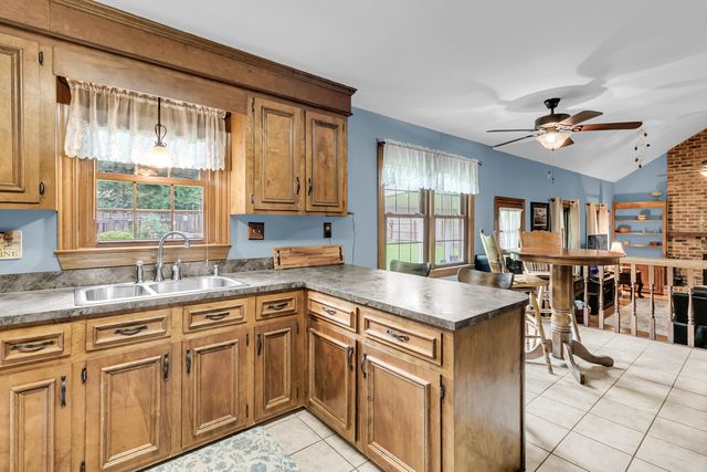 78 King Charles Circle, Summerville, SC 29485