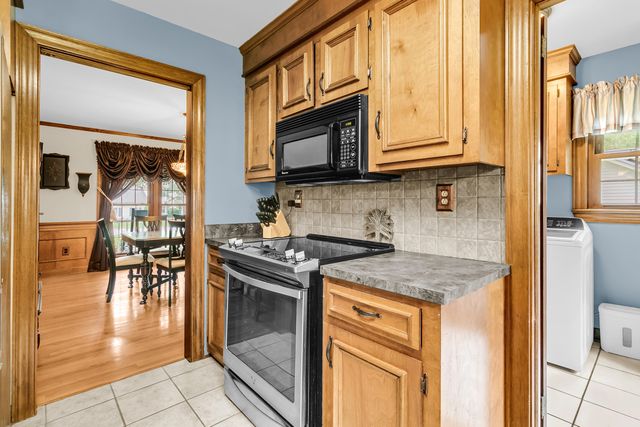 78 King Charles Circle, Summerville, SC 29485