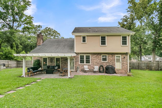 78 King Charles Circle, Summerville, SC 29485