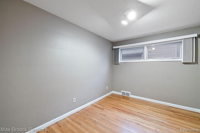 810 Chestnut Street, Birmingham, MI 48009