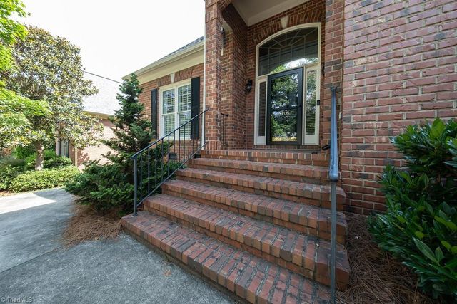5100 Bearberry Point, Greensboro, NC 27455