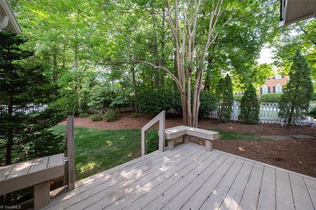 5100 Bearberry Point, Greensboro, NC 27455